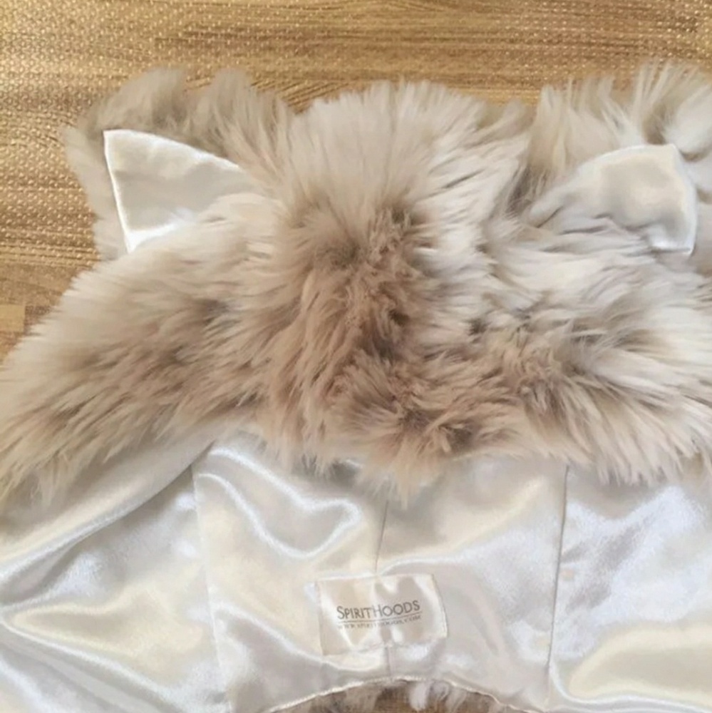 Snow leopard spirithood
